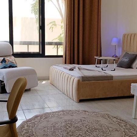 Jumeirah Beach Villa Dubaï Extérieur photo