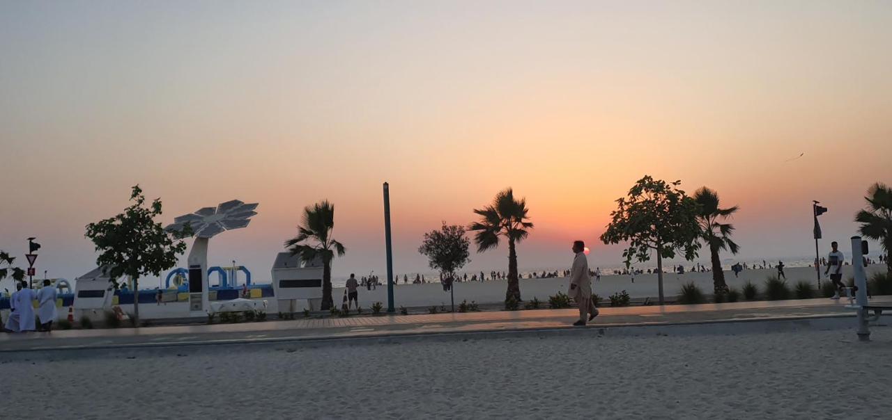 Jumeirah Beach Villa Dubaï Extérieur photo
